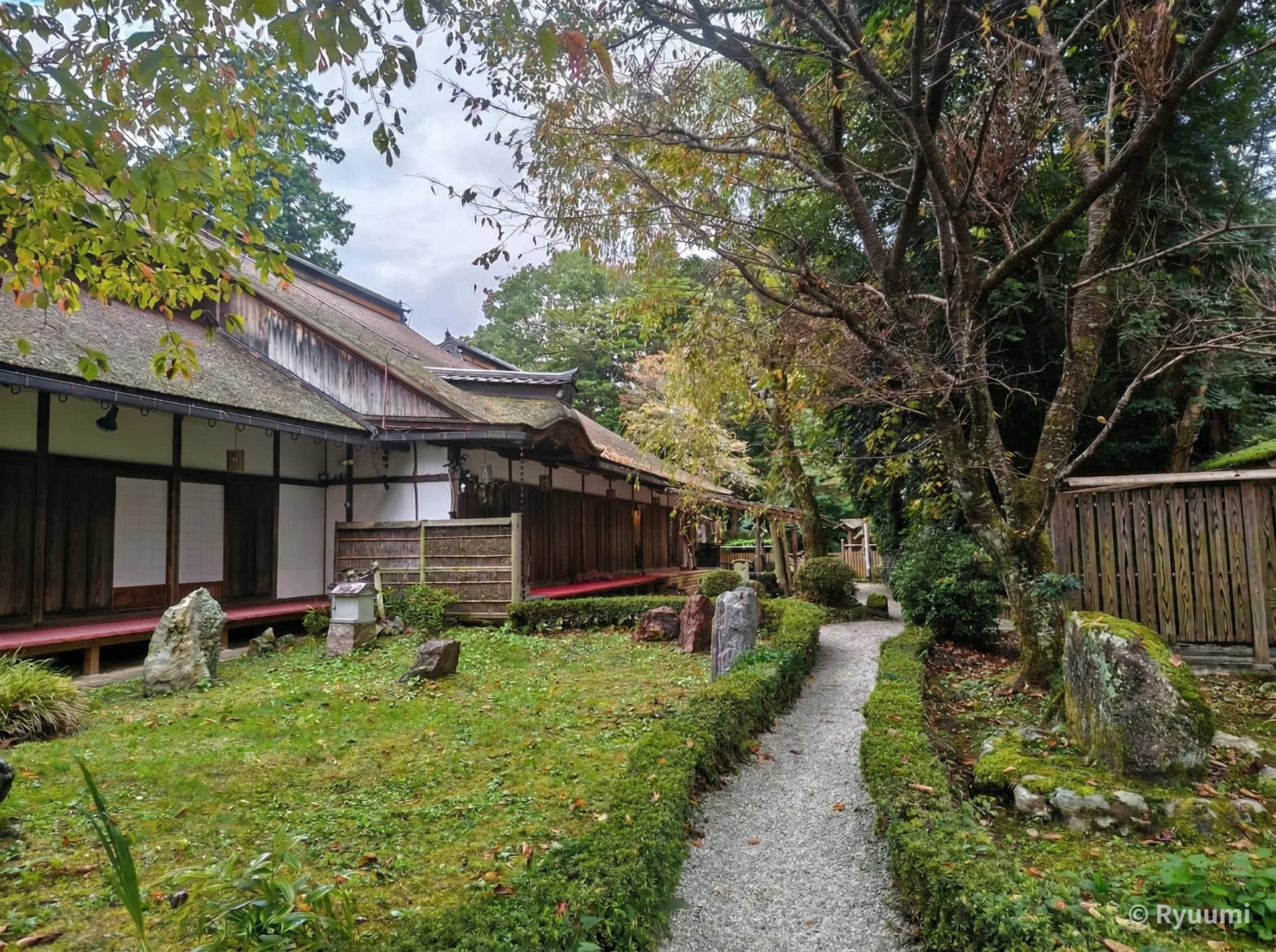 Spectacular Views Found at Walking Speed. The Overwhelming Scale of 'Kinpusen-ji Temple' and the Historical Stage of 'Yoshimizu Shrine' Sub 3